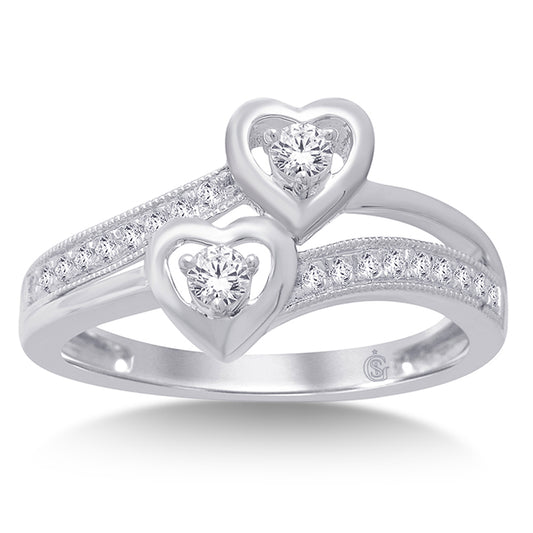 10K White Gold 1/4 Ct.Tw. Diamond Heart Ring